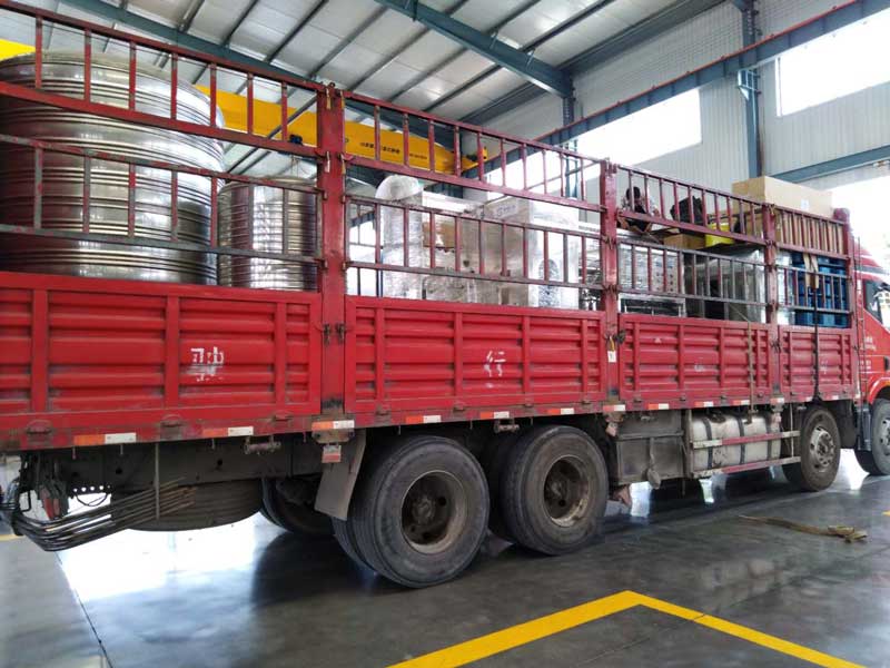 河南新乡桶装水生产线发货！