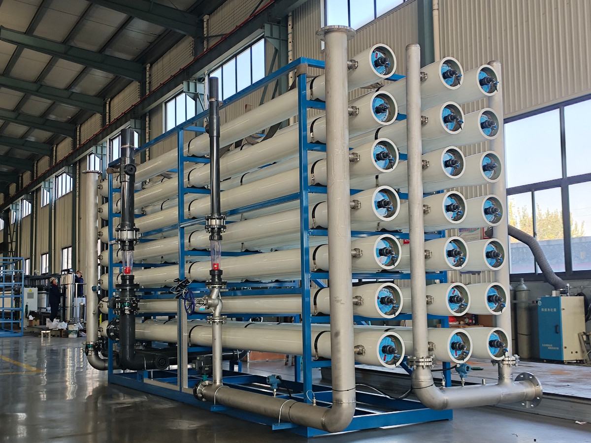 【瀚高中联】纯净水设备的原理及其功能